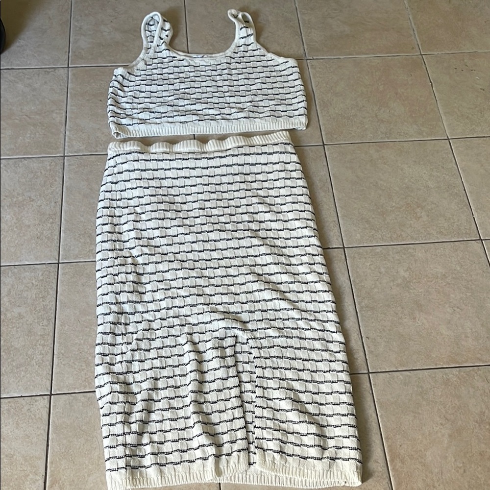 Freshman Black and White Crop Top